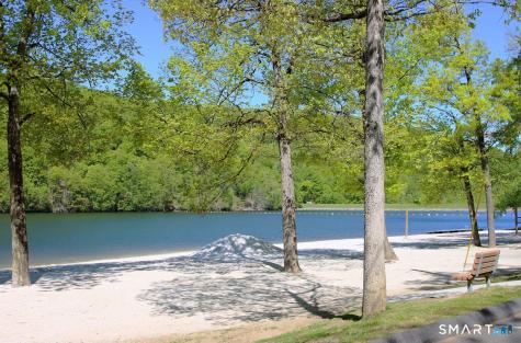 36 Maple Drive New Milford CT 06776