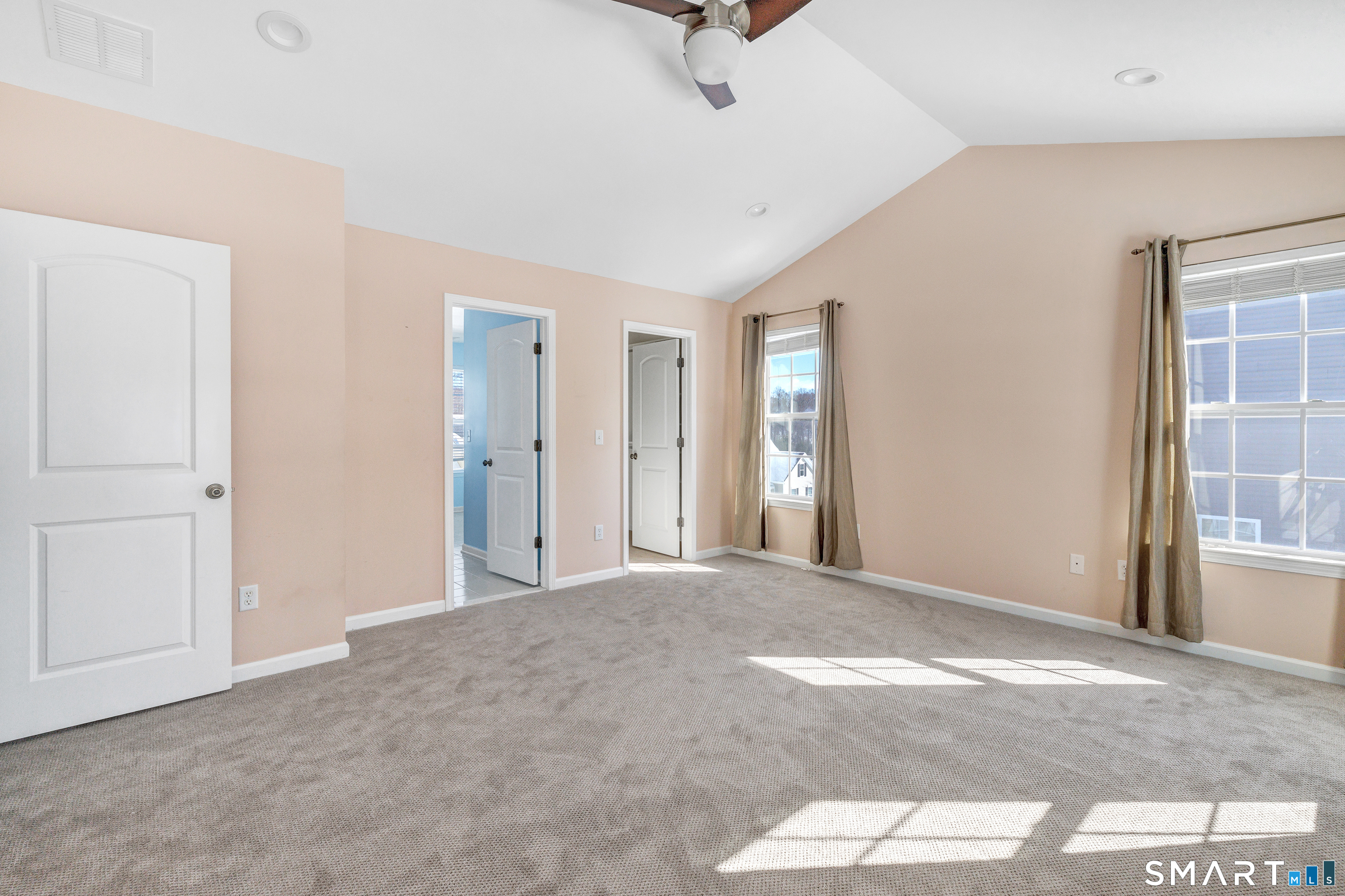 9 Fox Run Lane Seymour CT 06483