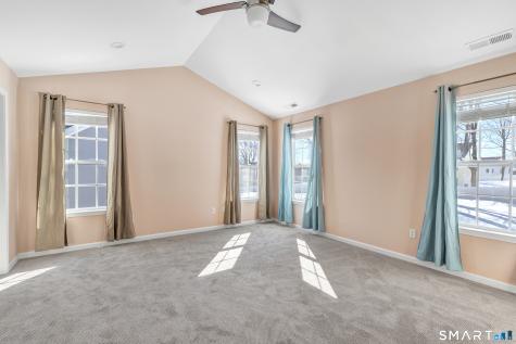 9 Fox Run Lane Seymour CT 06483