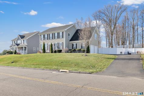 9 Fox Run Lane Seymour CT 06483
