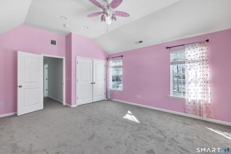 9 Fox Run Lane Seymour CT 06483