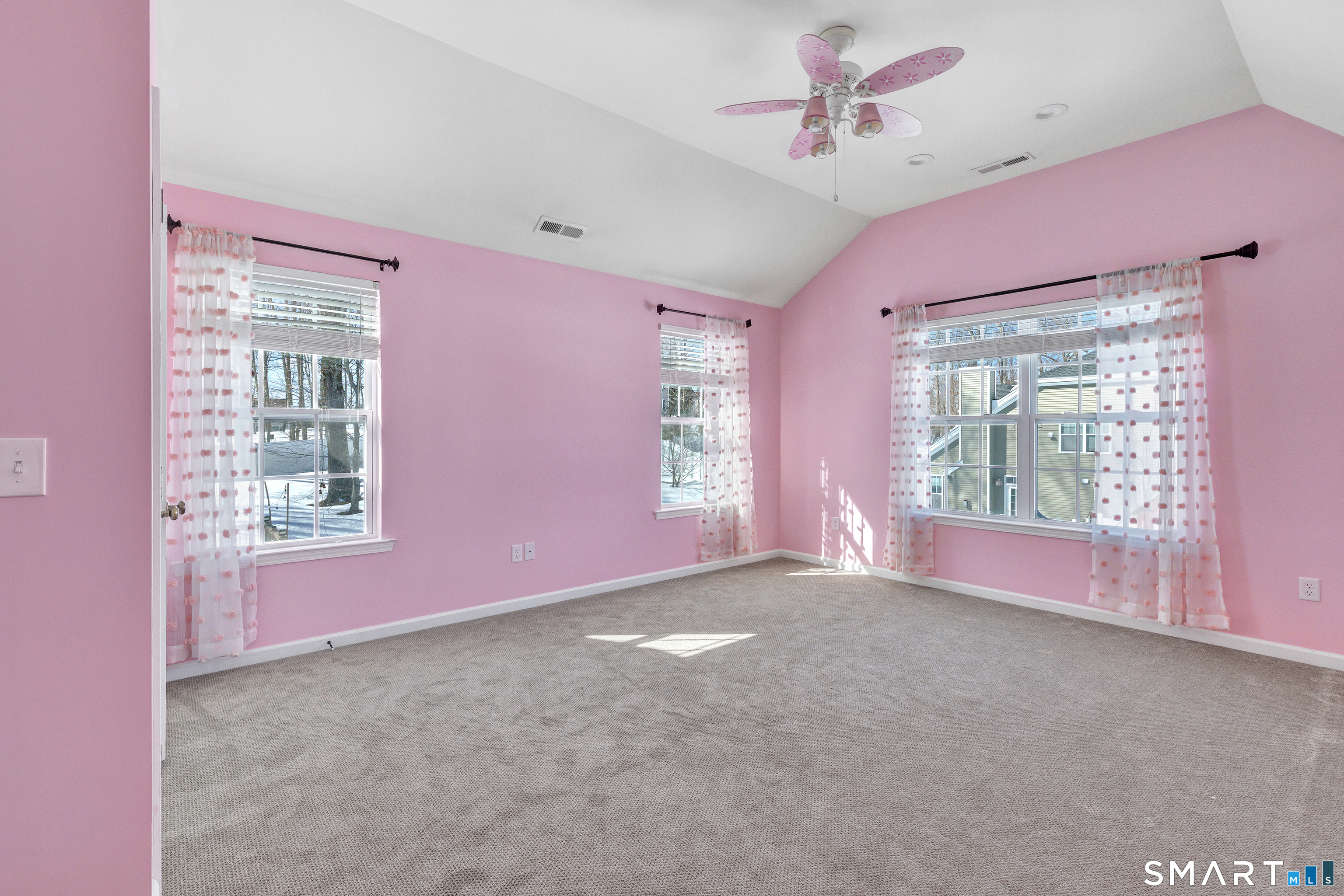 9 Fox Run Lane Seymour CT 06483