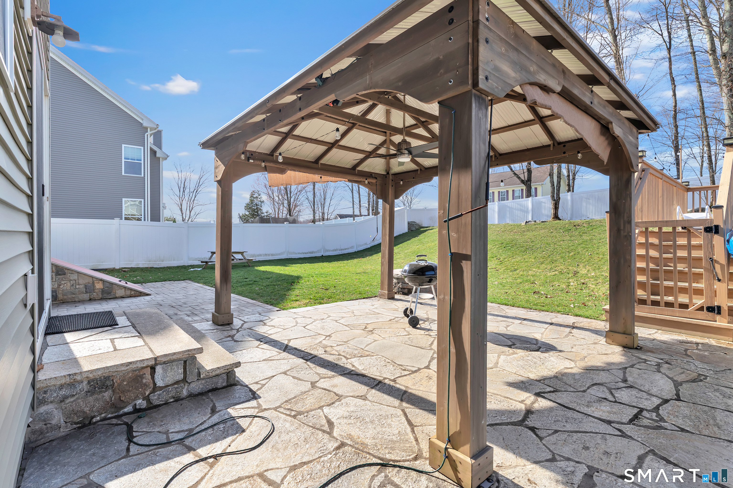 9 Fox Run Lane Seymour CT 06483