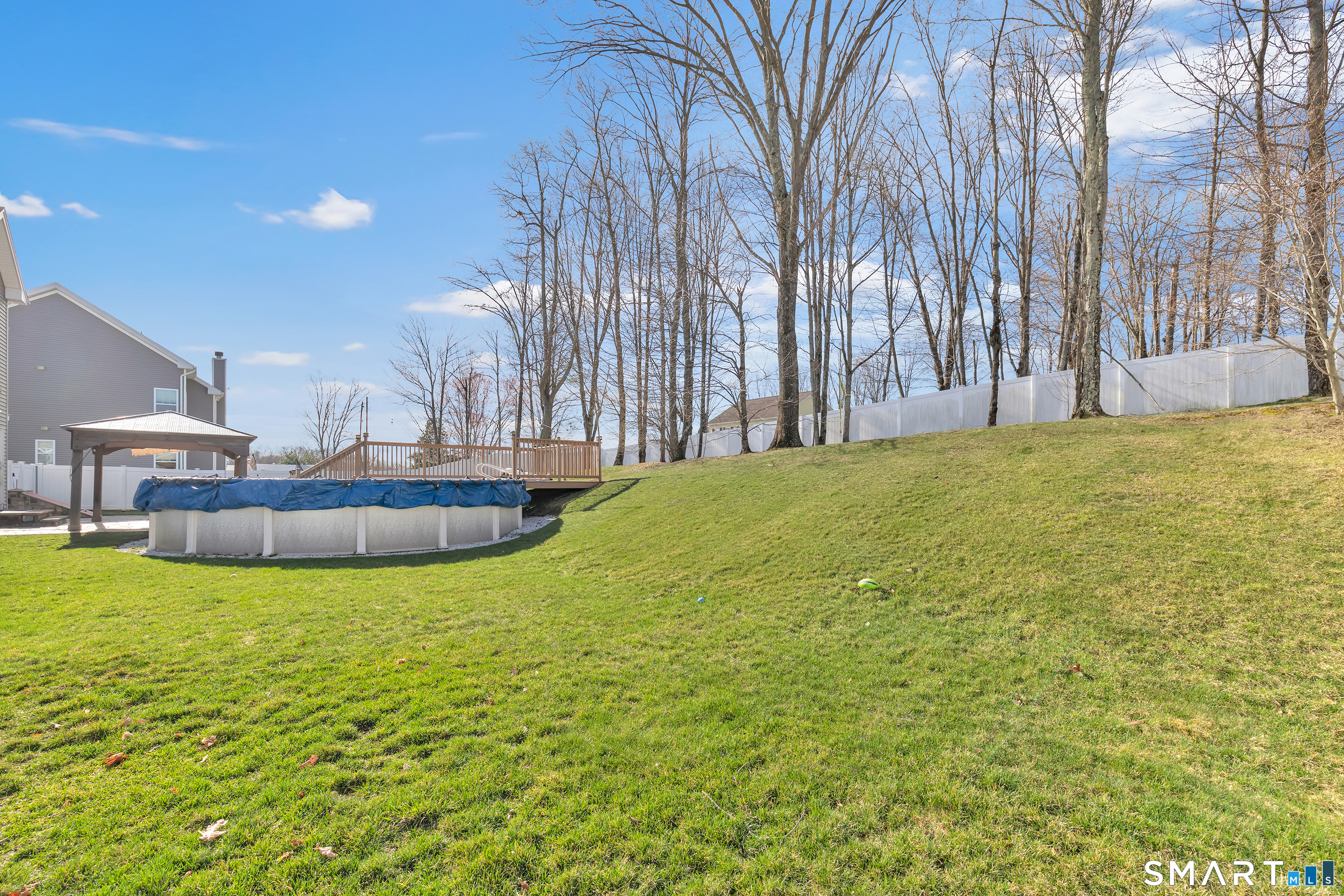9 Fox Run Lane Seymour CT 06483