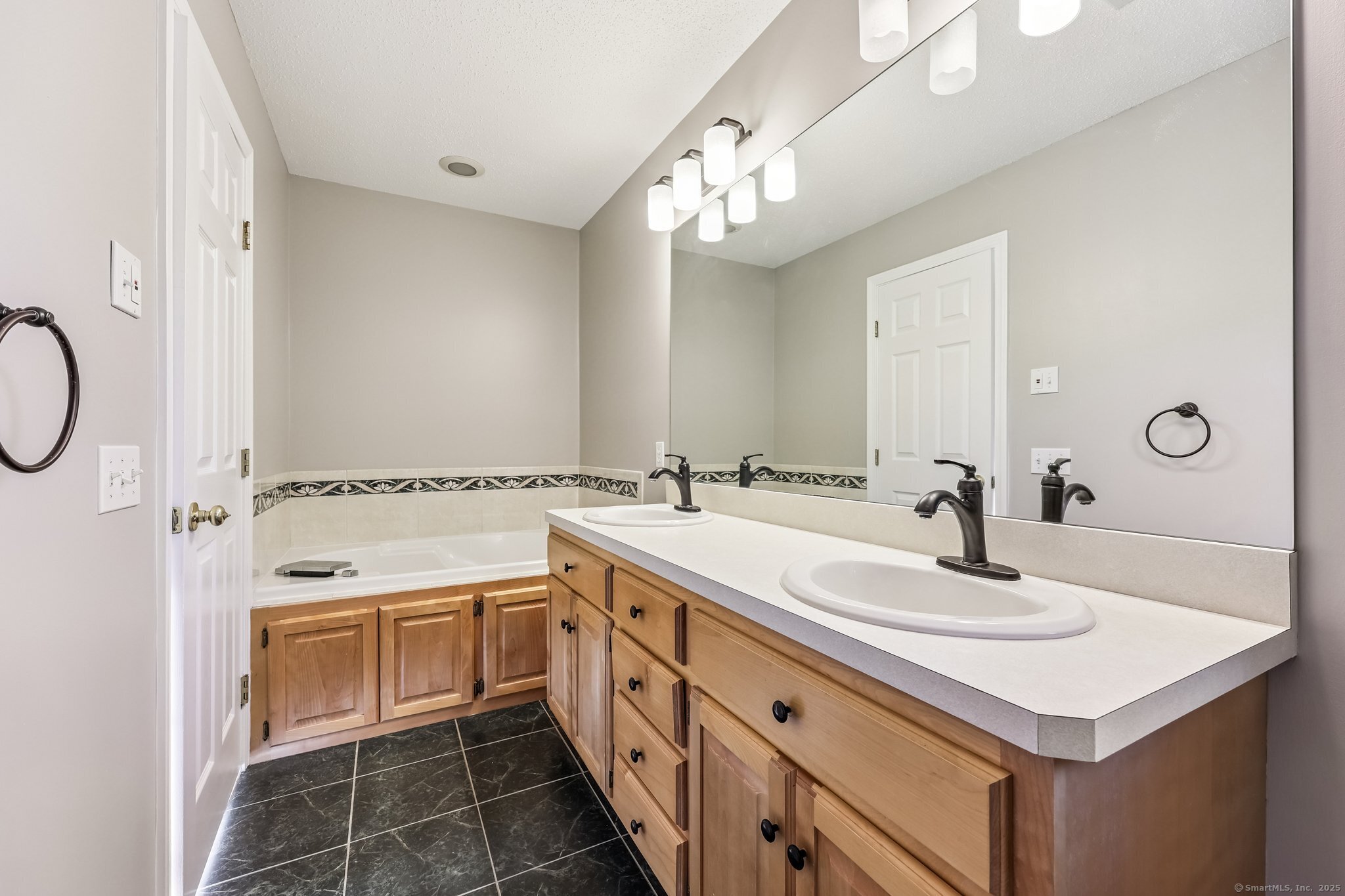 240 Jude Lane Southington CT 06489