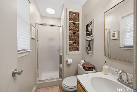 19 Willow Run Brookfield CT 06804