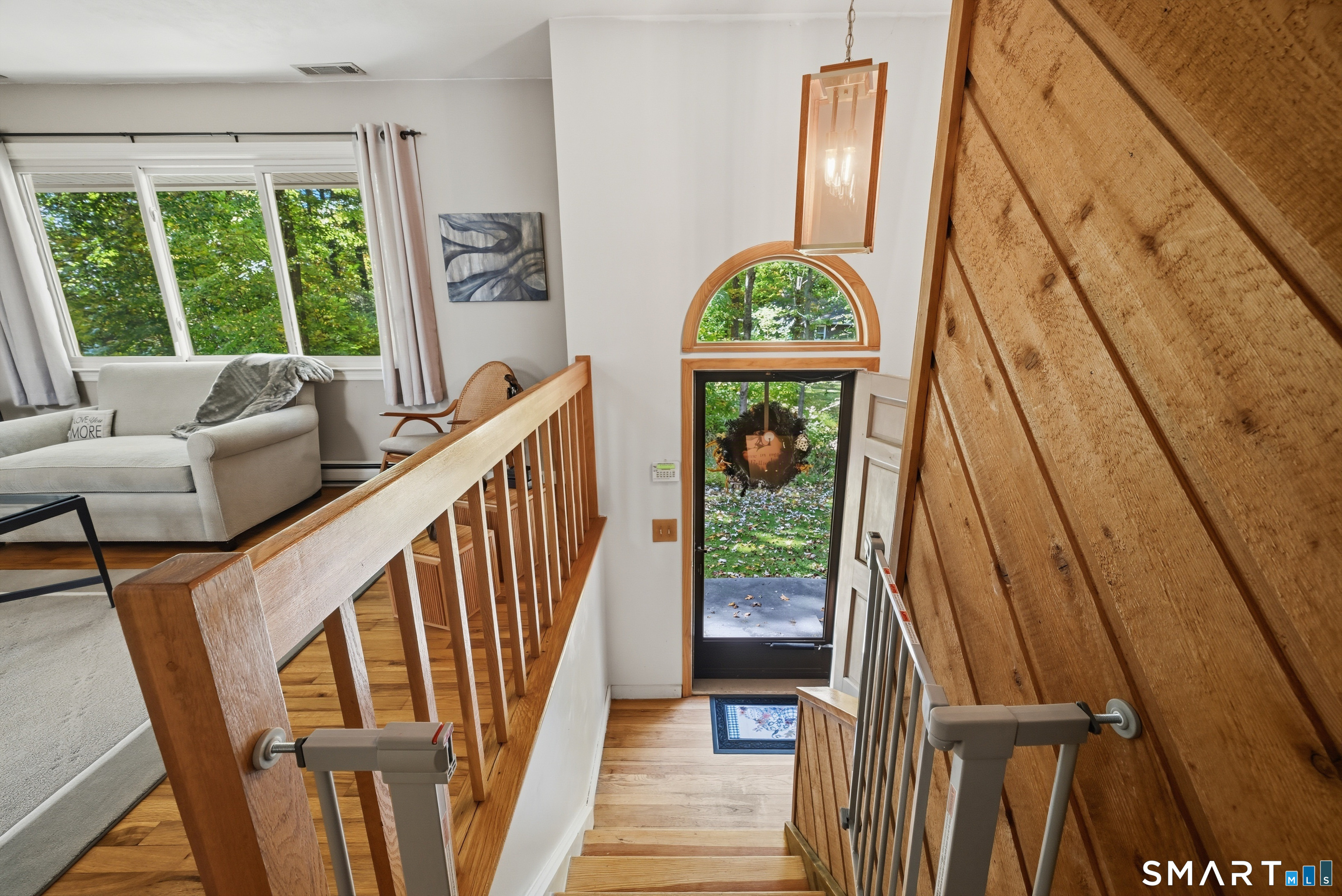 19 Willow Run Brookfield CT 06804