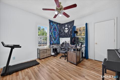 98 New Hanover Avenue Meriden CT 06451