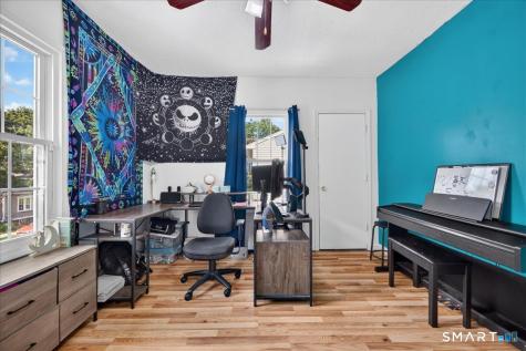 98 New Hanover Avenue Meriden CT 06451
