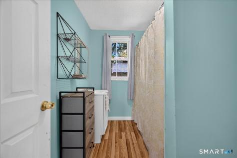98 New Hanover Avenue Meriden CT 06451