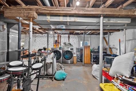 98 New Hanover Avenue Meriden CT 06451