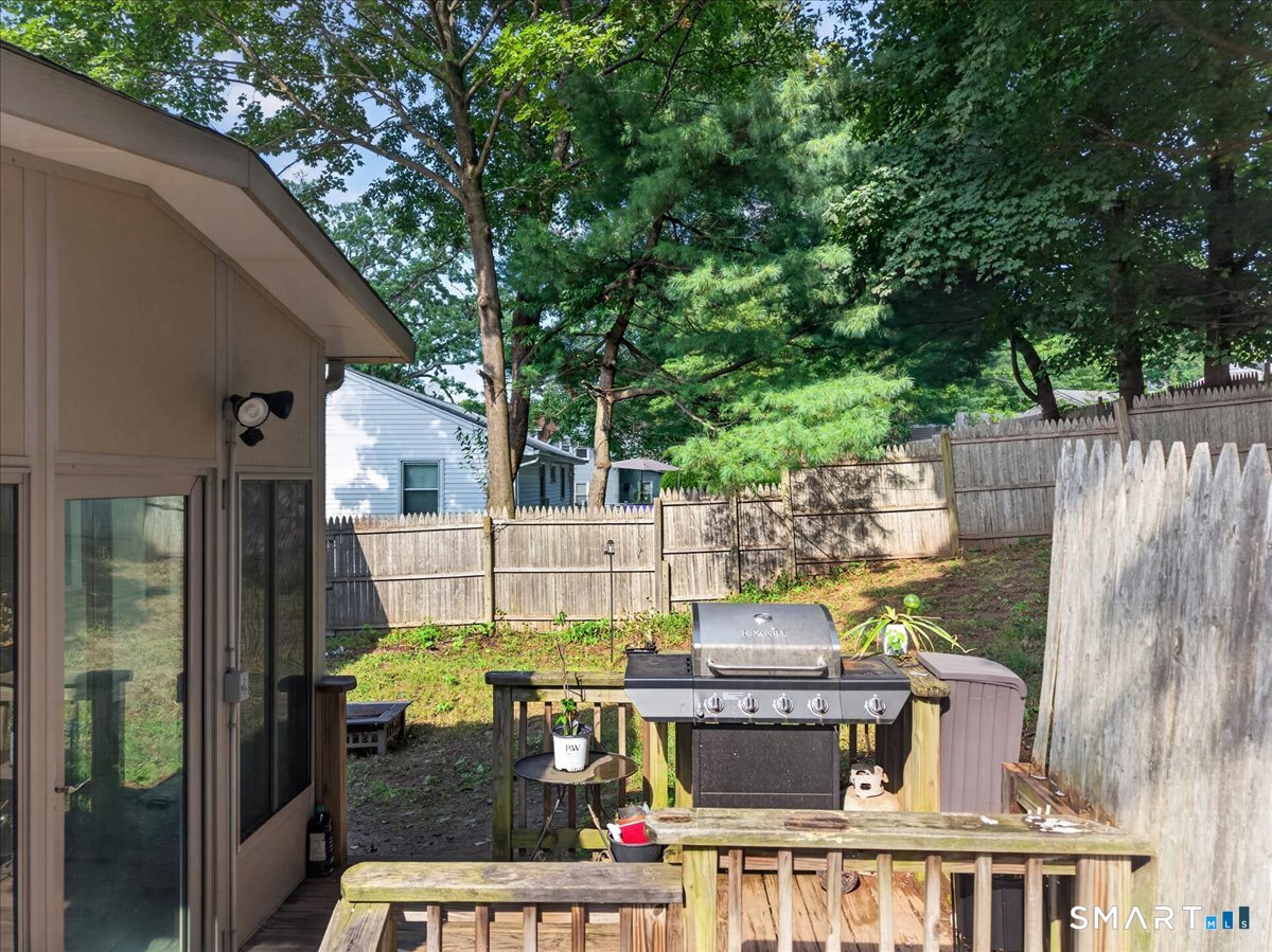98 New Hanover Avenue Meriden CT 06451