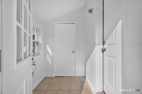 98 New Hanover Avenue Meriden CT 06451