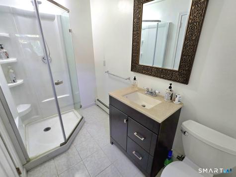 4 Echo Lane West Hartford CT 06107