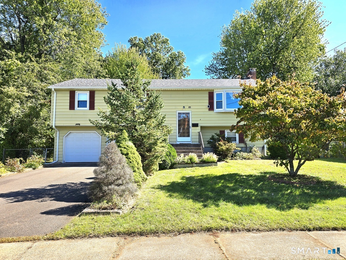 4 Echo Lane West Hartford CT 06107