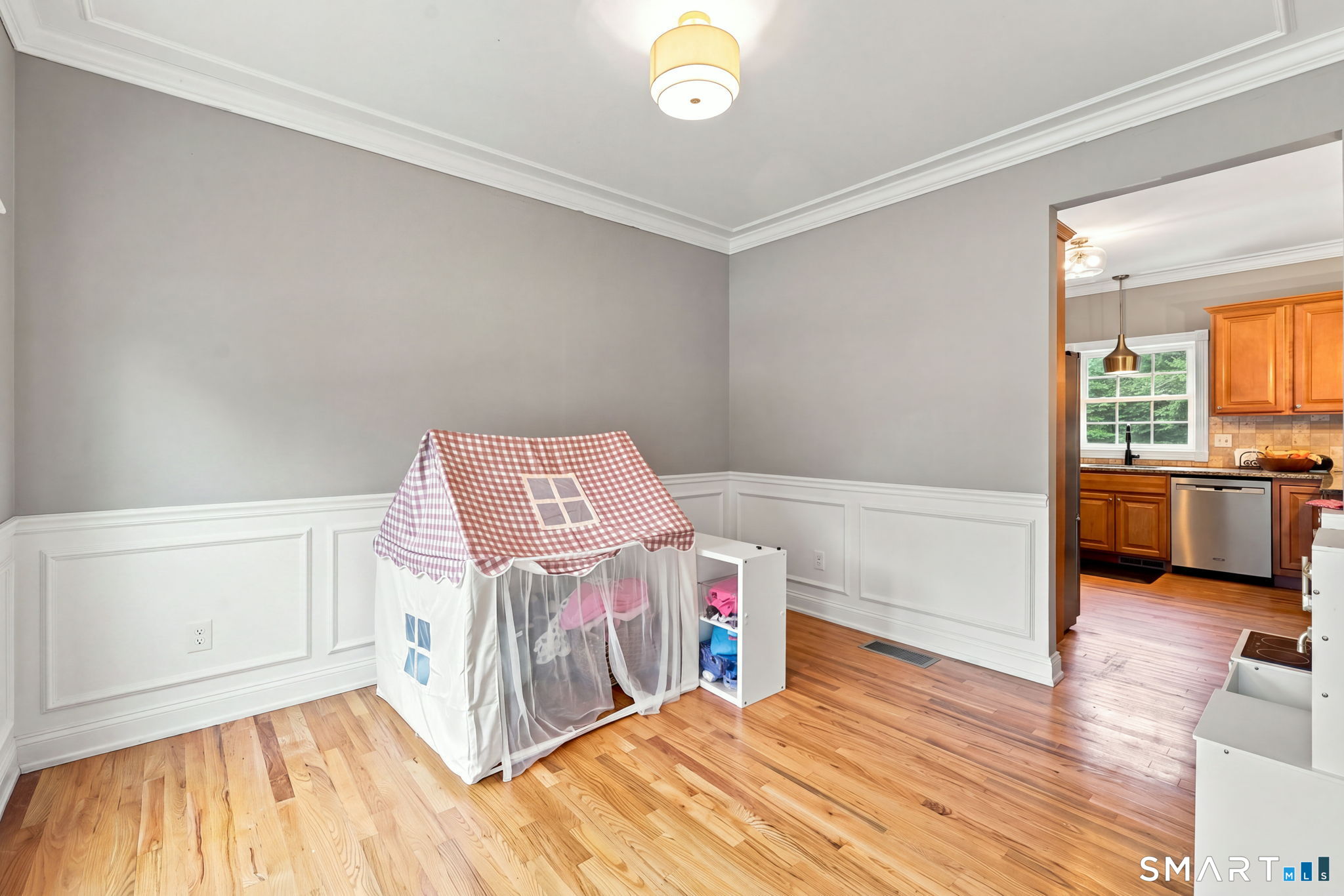 6 Tall Wood Drive East Hampton CT 06424