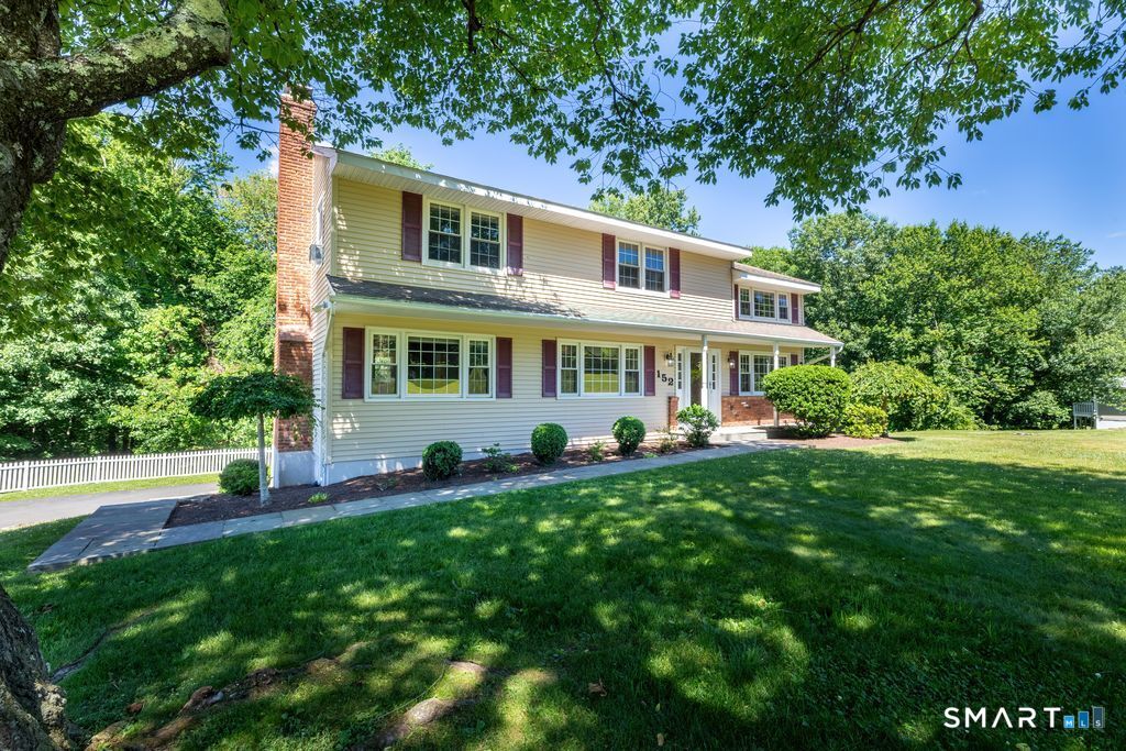 152 Holmes Road Ridgefield CT 06877