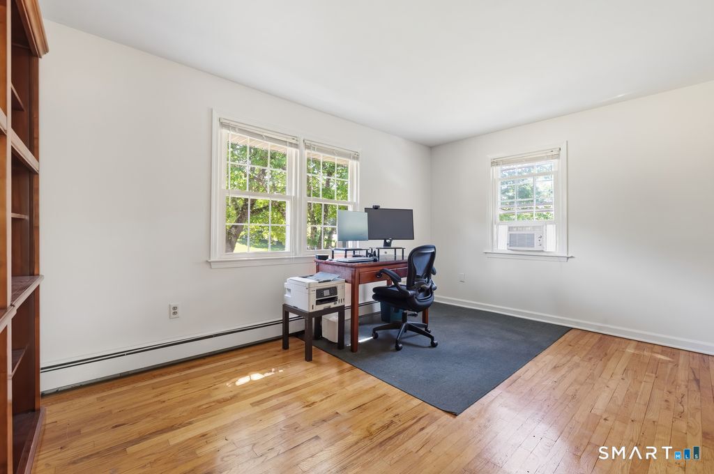 152 Holmes Road Ridgefield CT 06877