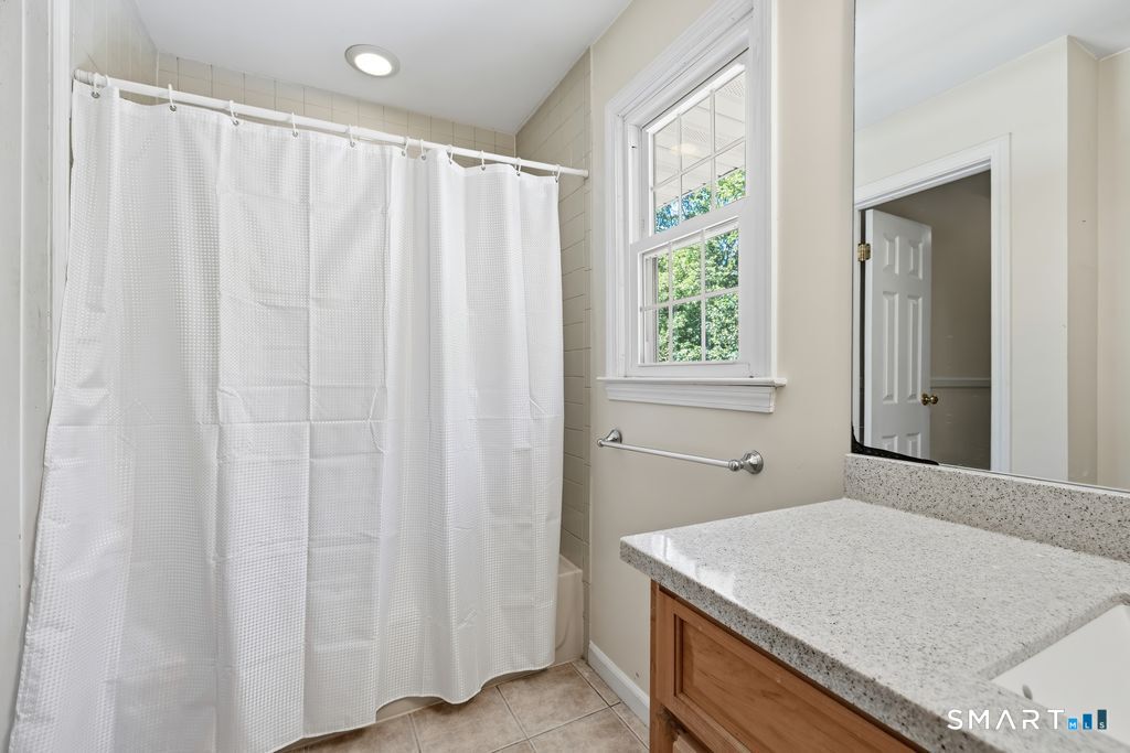 152 Holmes Road Ridgefield CT 06877
