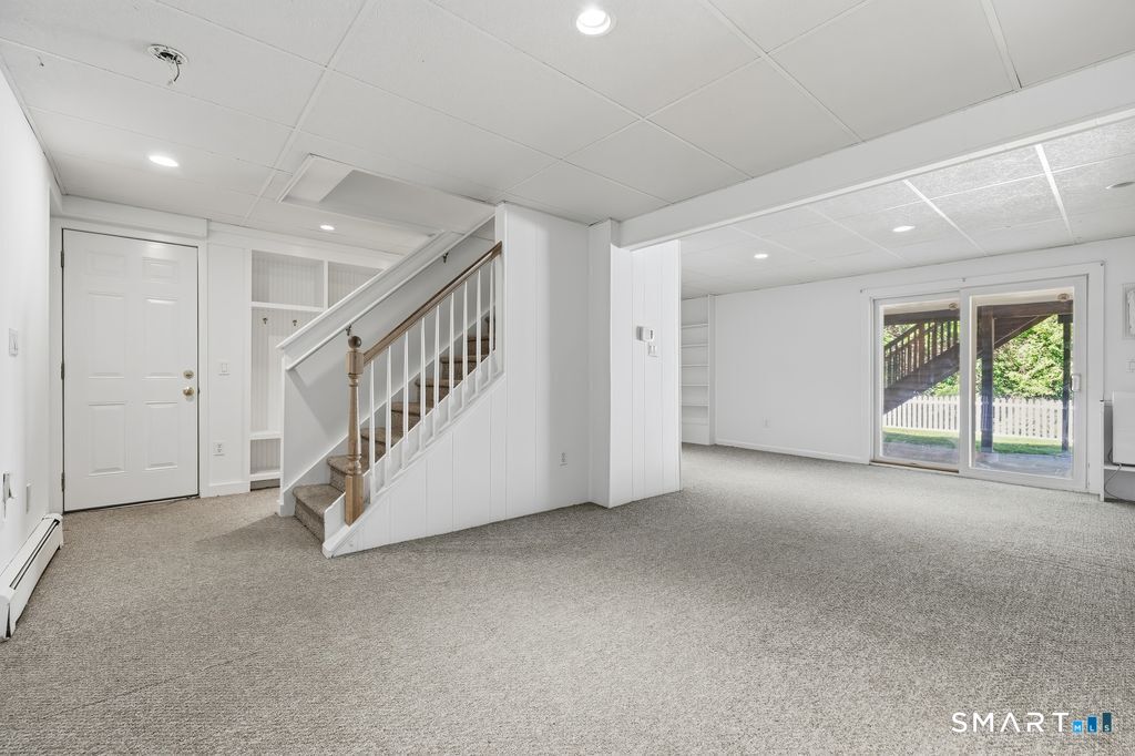 152 Holmes Road Ridgefield CT 06877