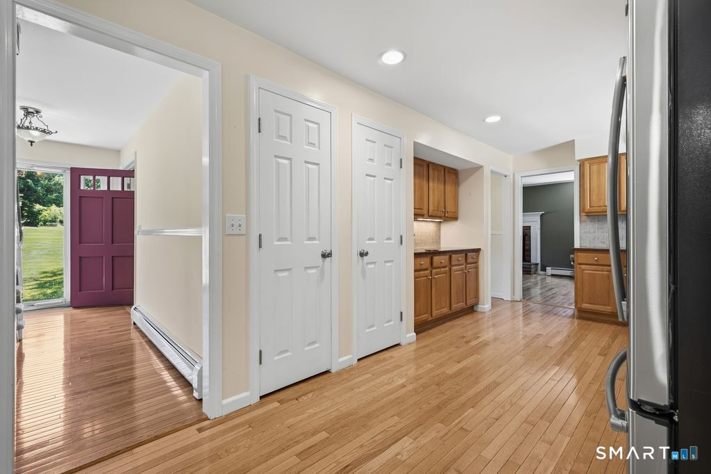 152 Holmes Road Ridgefield CT 06877