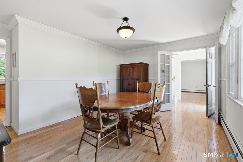 152 Holmes Road Ridgefield CT 06877