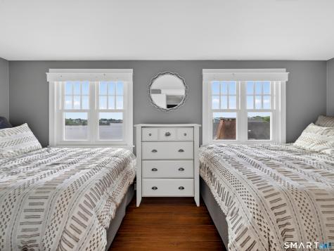 54 Harbor View Terrace Stonington CT 06378