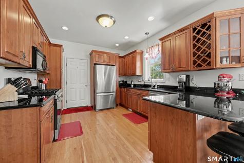 124 Damascus Road Branford CT 06405