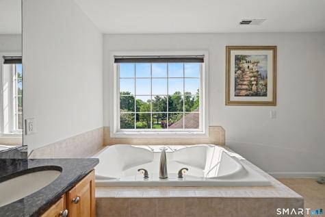 124 Damascus Road Branford CT 06405