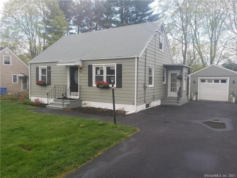 60 Crestwood Avenue Waterbury CT 06704