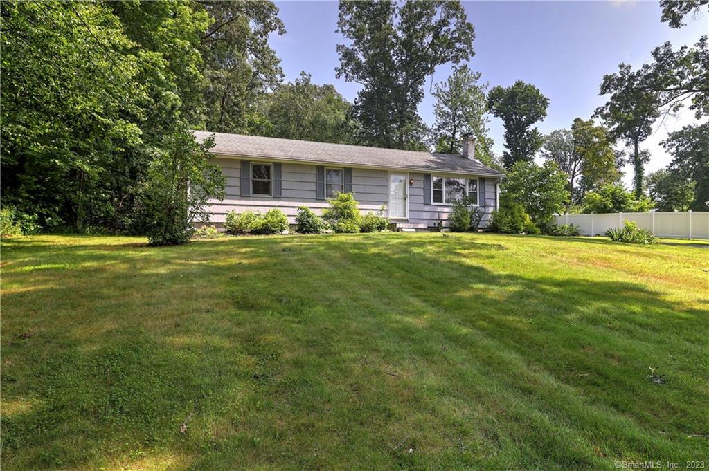 75 Julian Drive Hamden CT 06518