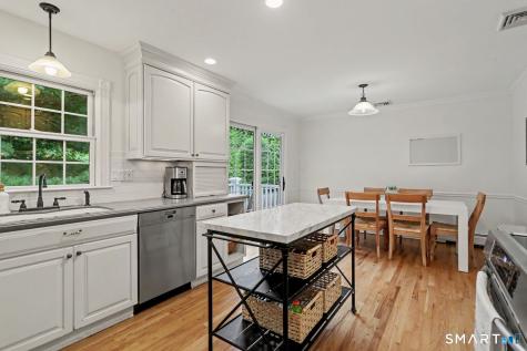 10 Old Field Place Norwalk CT 06853