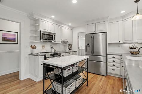 10 Old Field Place Norwalk CT 06853