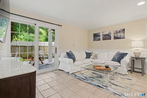 10 Old Field Place Norwalk CT 06853