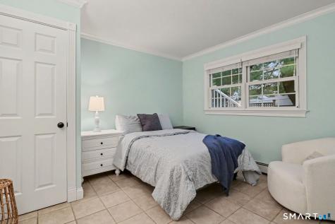 10 Old Field Place Norwalk CT 06853