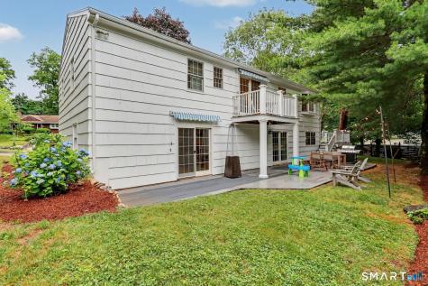 10 Old Field Place Norwalk CT 06853