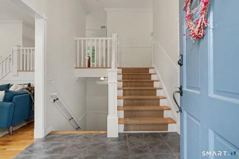 10 Old Field Place Norwalk CT 06853
