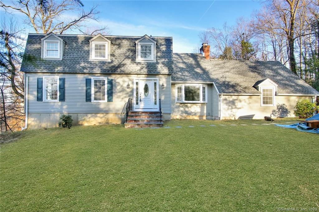 15 Chestnut Hill Drive New Fairfield CT 06812