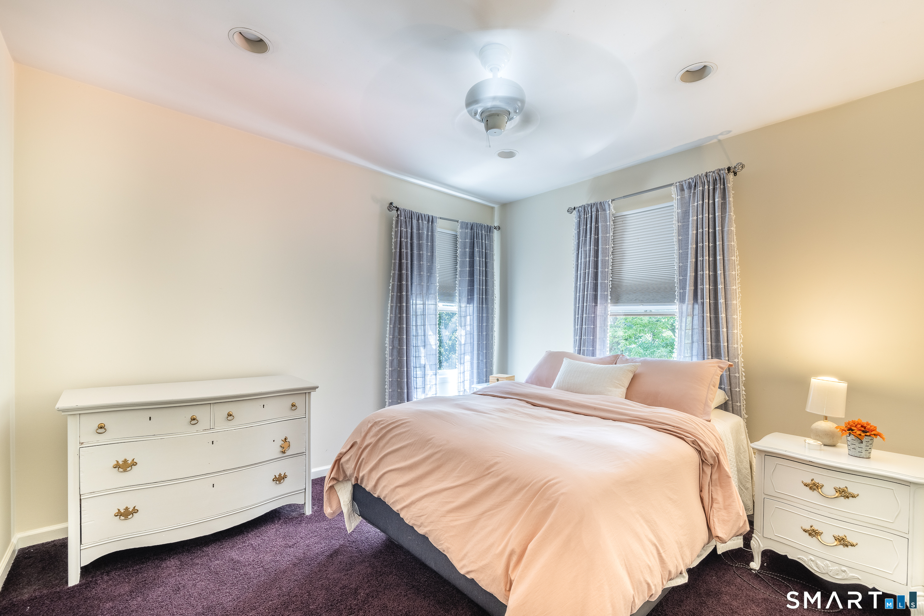 17 Sweet Meadow Road Newtown CT 06470