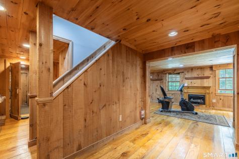 17 Sweet Meadow Road Newtown CT 06470