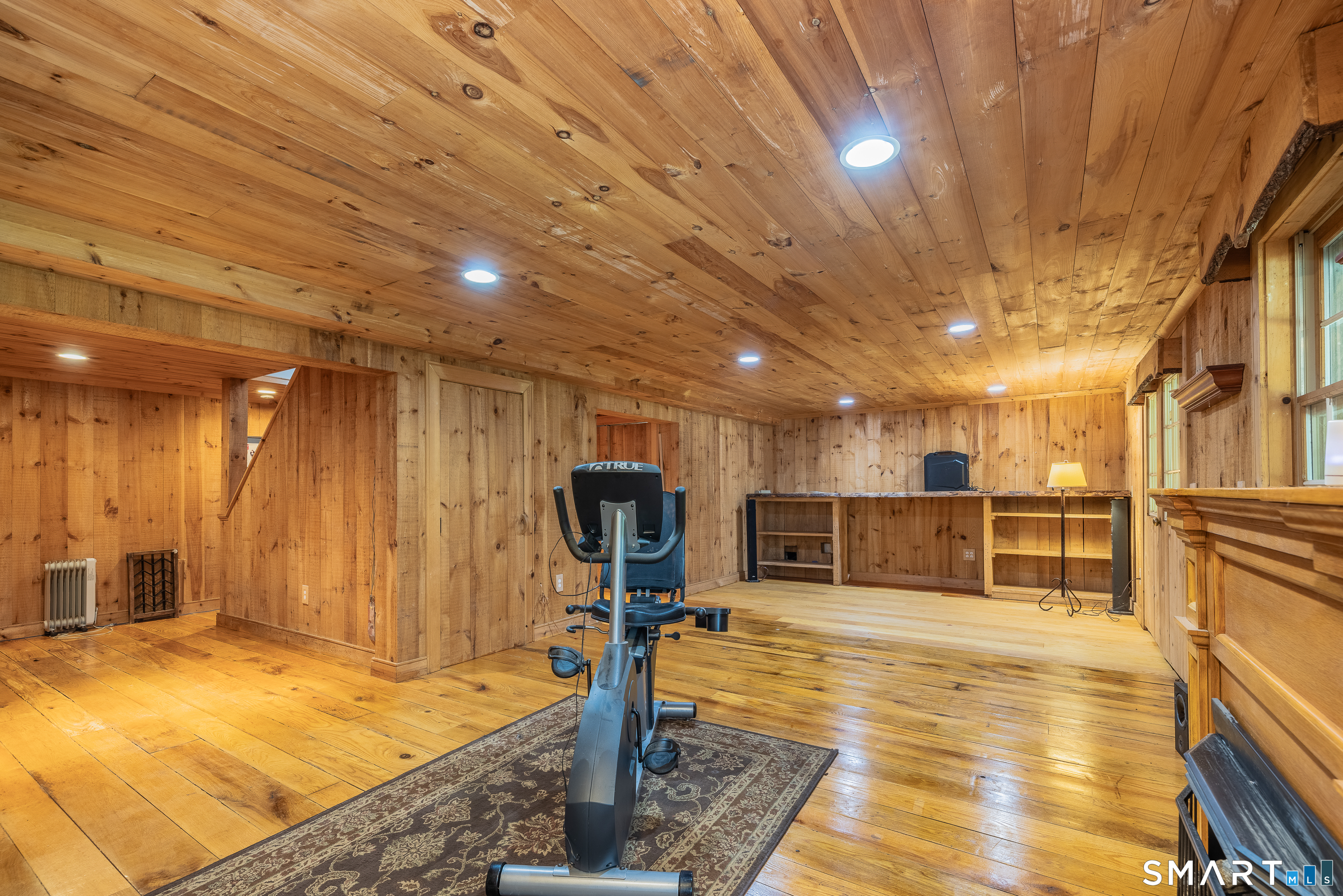 17 Sweet Meadow Road Newtown CT 06470