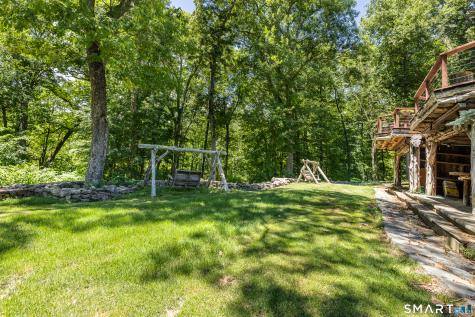 17 Sweet Meadow Road Newtown CT 06470