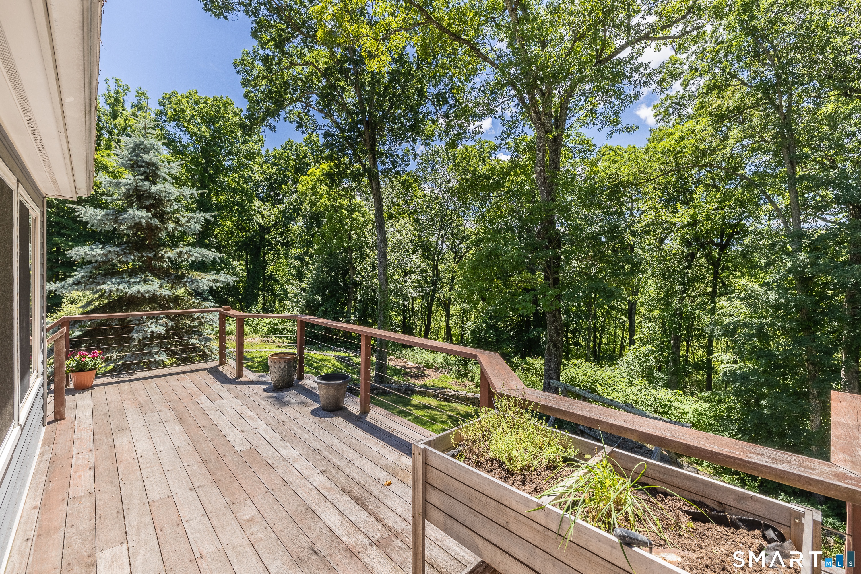 17 Sweet Meadow Road Newtown CT 06470