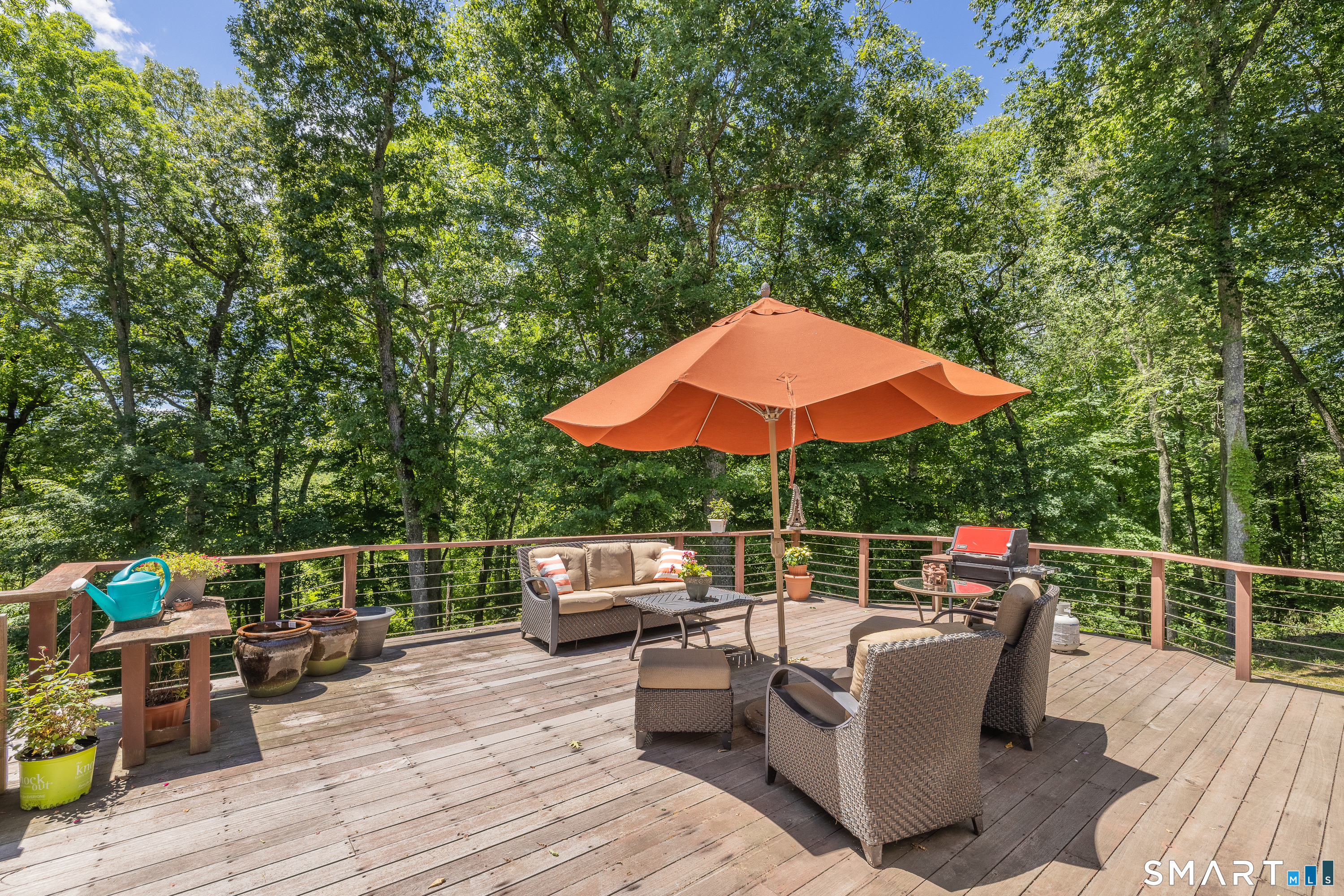 17 Sweet Meadow Road Newtown CT 06470