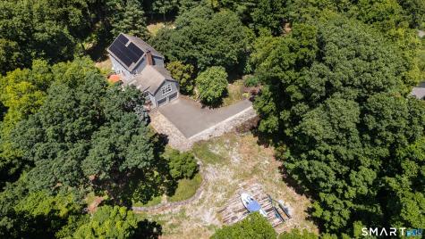 17 Sweet Meadow Road Newtown CT 06470