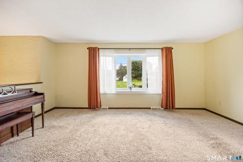 148 Thistle Lane Southington CT 06489