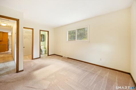148 Thistle Lane Southington CT 06489