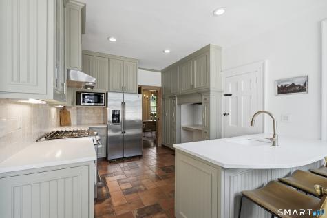 33 Mead Avenue Greenwich CT 06807