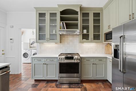 33 Mead Avenue Greenwich CT 06807