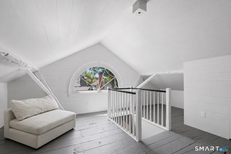 33 Mead Avenue Greenwich CT 06807